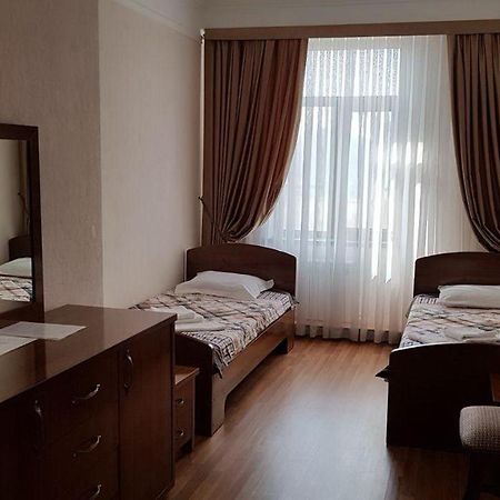 Gym Inn Tashkent Exterior foto