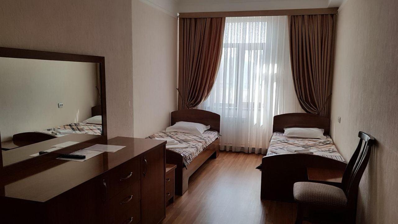 Gym Inn Tashkent Exterior foto