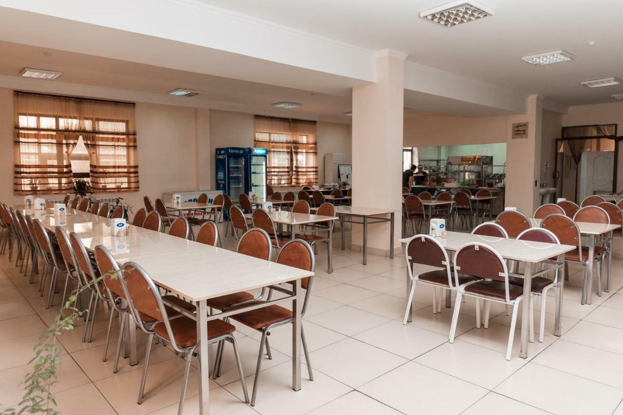 Gym Inn Tashkent Exterior foto